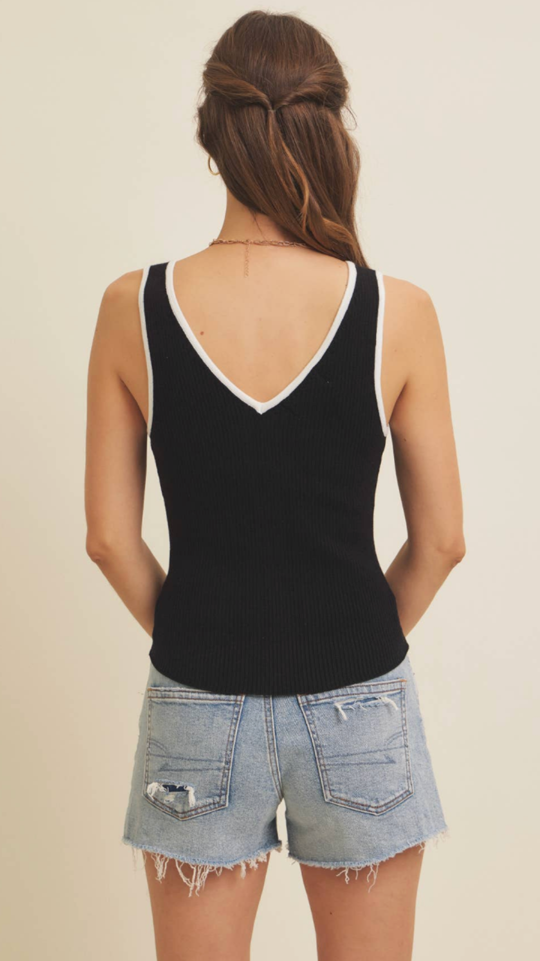 Black Rib Sweater Tank With Cream Contrast