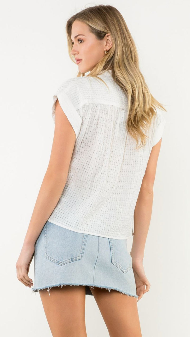 Contrast Trim Dobby Texture Top