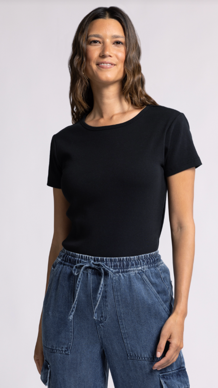 Black Tee