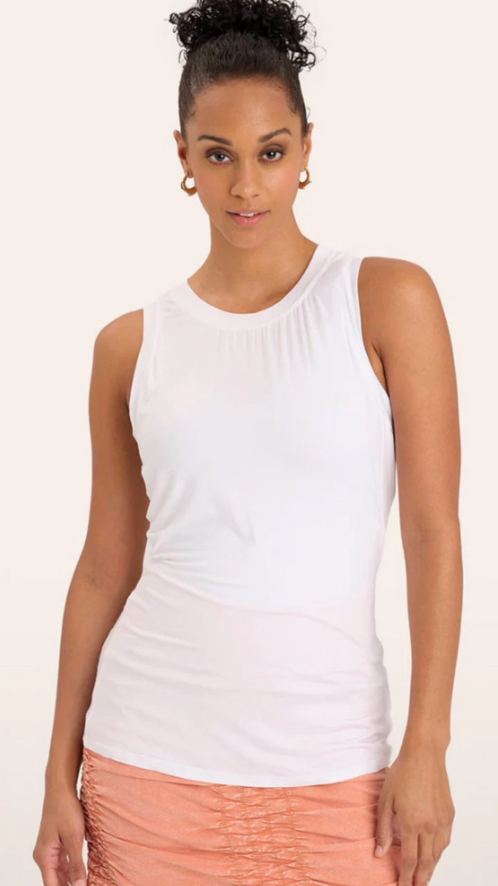 White Essence Tank