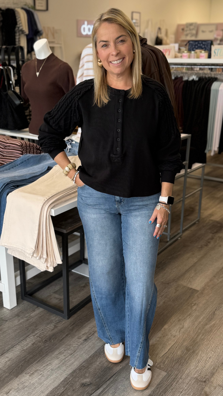 Mid Rise Medium Wash Silk Ankle Straight Jeans With Seam Detail