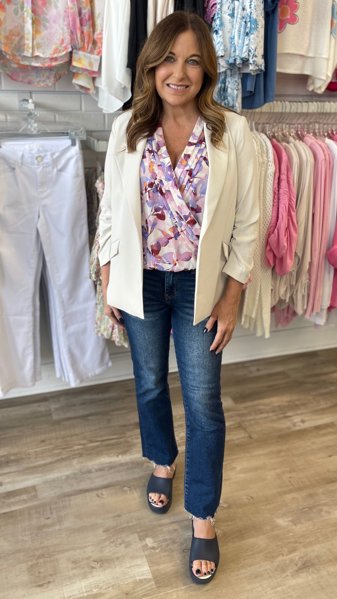 Floral Pleated Sleeveless Blouse
