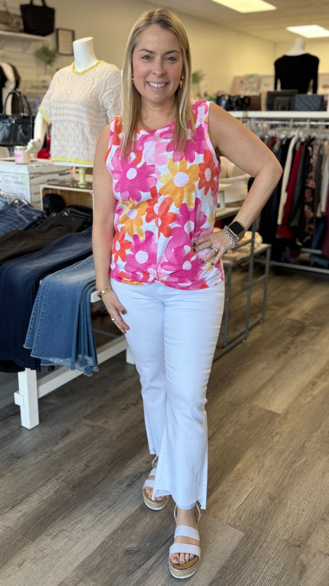 Floral Print Twisted Hem Tank