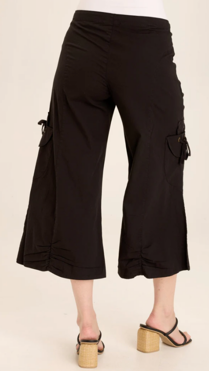 Black Cargo Gaucho Crop