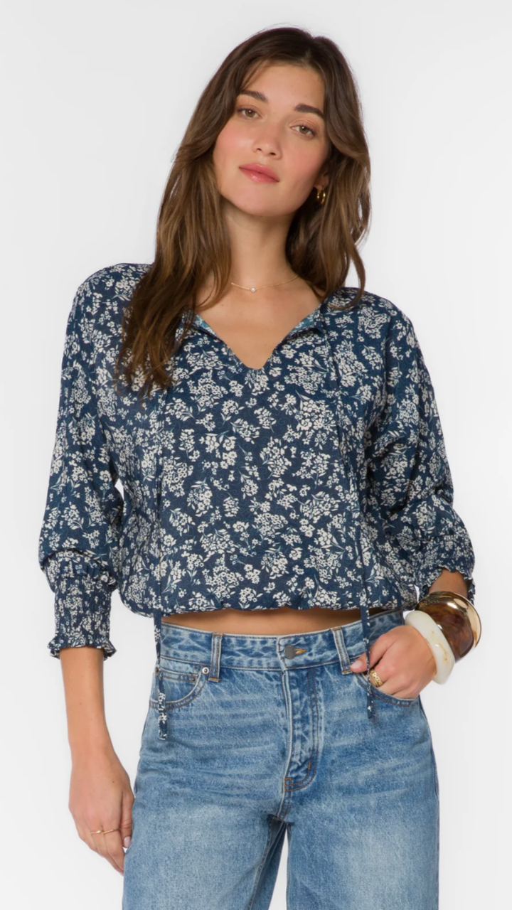 Elastic Wasit Hem Floral Detail Blouse